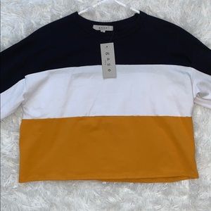 gaze long sleeve boxy top